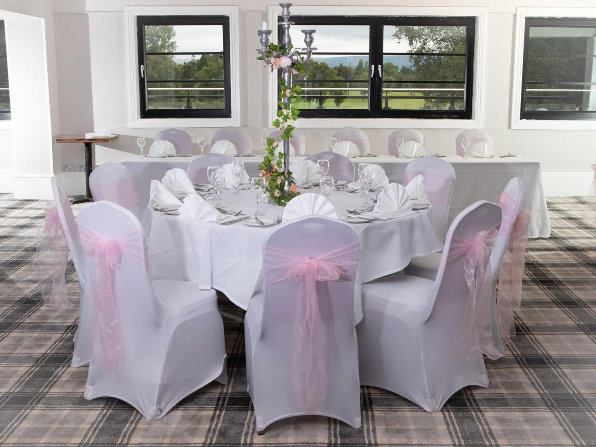 Crowwood And Alba Restaurant 3* Chryston